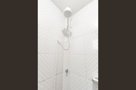 Apartamento para alugar com 60m², 2 quartos e sem vagaBanheiro