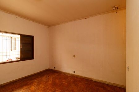 Casa à venda com 350m², 3 quartos e 6 vagasSuíte