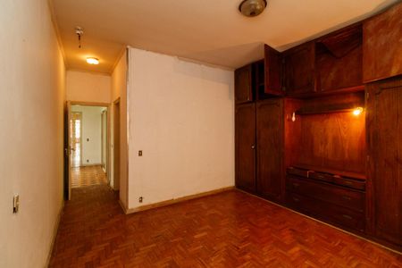 Casa à venda com 350m², 3 quartos e 6 vagasSuíte