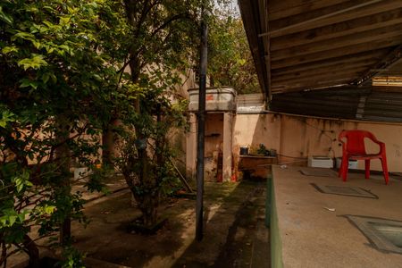 Casa à venda com 350m², 3 quartos e 6 vagasÁrea externa