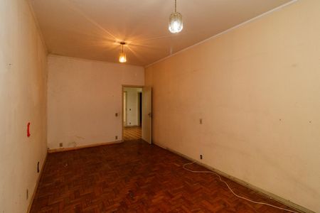 Casa à venda com 350m², 3 quartos e 6 vagasQuarto 2