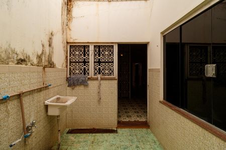 Casa à venda com 350m², 3 quartos e 6 vagasÁrea externa