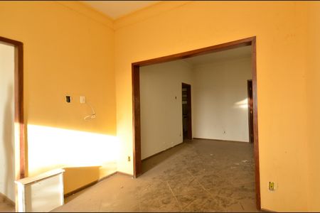 Casa para alugar com 290m², 3 quartos e 1 vagaSala