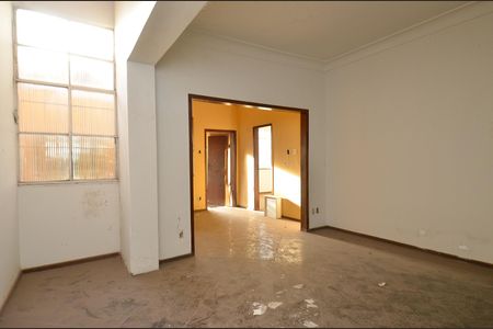 Casa para alugar com 290m², 3 quartos e 1 vagaSala