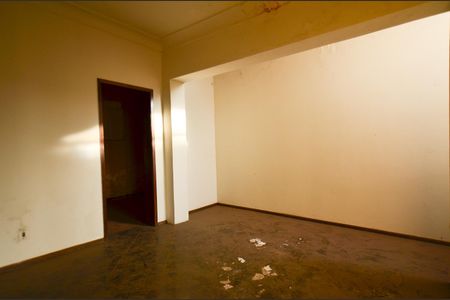 Casa para alugar com 290m², 3 quartos e 1 vagaSala