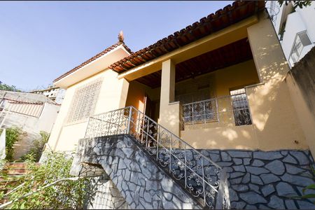 Casa para alugar com 290m², 3 quartos e 1 vagaVaranda