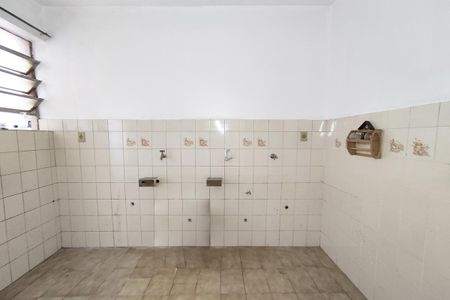Apartamento para alugar com 60m², 2 quartos e sem vagaCozinha 