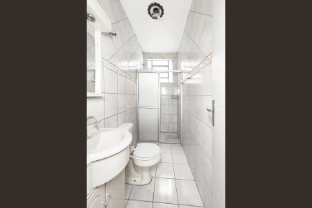 Apartamento para alugar com 60m², 2 quartos e sem vagaBanheiro