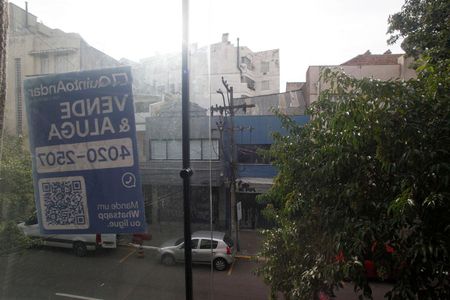 Apartamento para alugar com 127m², 3 quartos e sem vagaPlaquinha