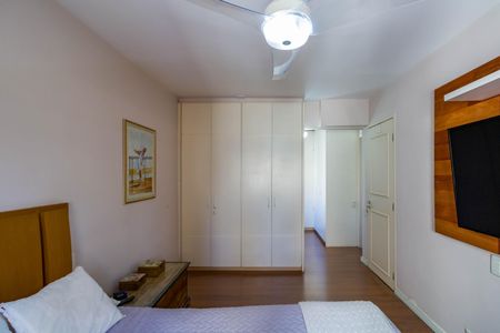 Apartamento à venda com 96m², 3 quartos e 2 vagasSuíte 