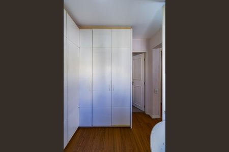 Apartamento à venda com 96m², 3 quartos e 2 vagasEscritório