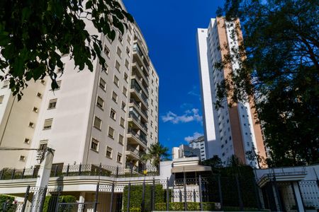 Apartamento à venda com 96m², 3 quartos e 2 vagasFachada