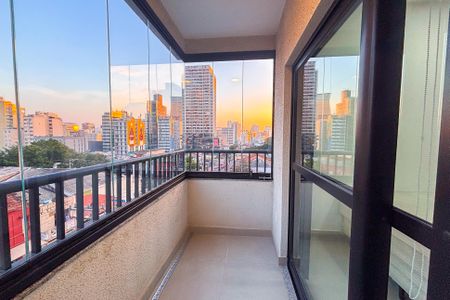 Studio para alugar com 32m², 1 quarto e sem vagaVaranda