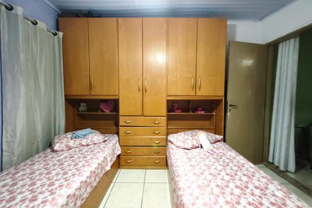 Casa à venda com 300m², 4 quartos e 3 vagasQuarto 2