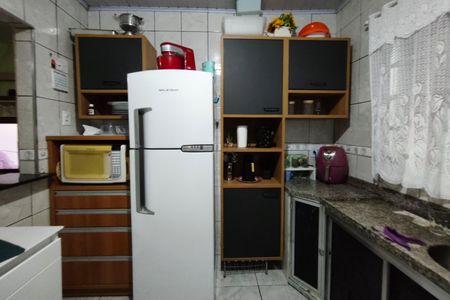 Casa à venda com 300m², 4 quartos e 3 vagasCozinha