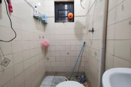 Casa à venda com 300m², 4 quartos e 3 vagasCasa 2 - Banheiro