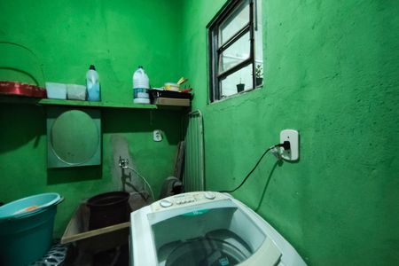 Casa à venda com 300m², 4 quartos e 3 vagasCasa 3 - Área de serviço