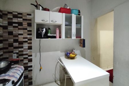 Casa à venda com 300m², 4 quartos e 3 vagasCasa 2 - Cozinha