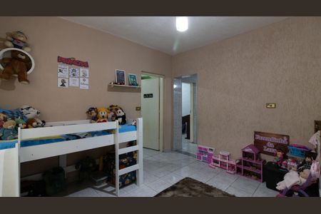 Casa à venda com 160m², 4 quartos e 5 vagas Casa à venda com 160m², 4 quartos e 5 vagasQuarto 2 - Casa 1