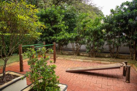 Apartamento para alugar com 214m², 4 quartos e 4 vagas Apartamento para alugar com 214m², 4 quartos e 4 vagasÁrea comum