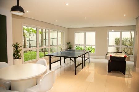 Apartamento para alugar com 214m², 4 quartos e 4 vagas Apartamento para alugar com 214m², 4 quartos e 4 vagasÁrea comum