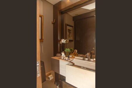 Apartamento para alugar com 214m², 4 quartos e 4 vagas Apartamento para alugar com 214m², 4 quartos e 4 vagasLavabo