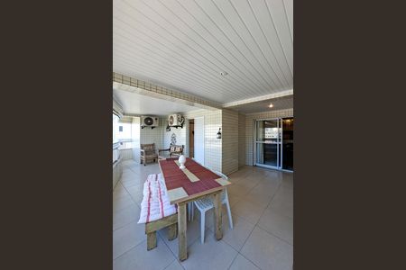 Apartamento para alugar com 195m², 4 quartos e 3 vagasSacada