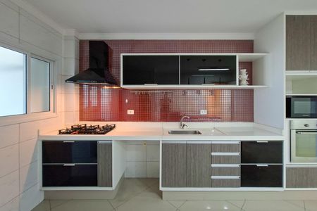 Apartamento para alugar com 195m², 4 quartos e 3 vagasCozinha