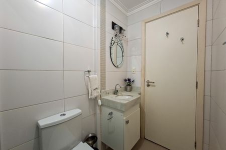 Apartamento para alugar com 195m², 4 quartos e 3 vagasBanheiro 1