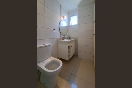 Apartamento para alugar com 195m², 4 quartos e 3 vagasBanheiro da Suíte 2
