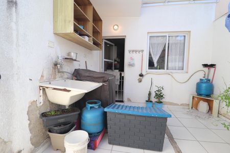 Casa à venda com 150m², 3 quartos e 1 vagaÁrea de Serviço