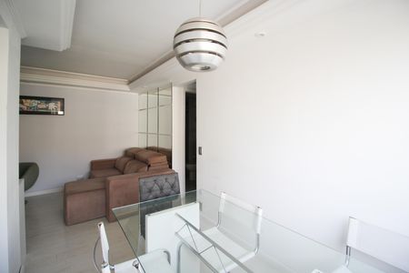 Apartamento para alugar com 55m², 1 quarto e 1 vaga Apartamento para alugar com 55m², 1 quarto e 1 vagaSala