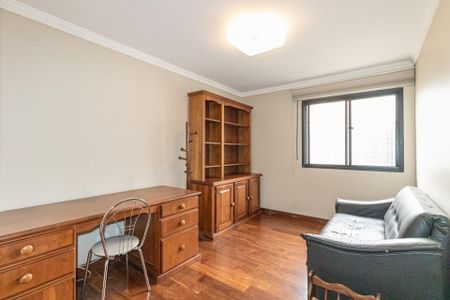 Apartamento à venda com 176m², 3 quartos e 2 vagasQuarto