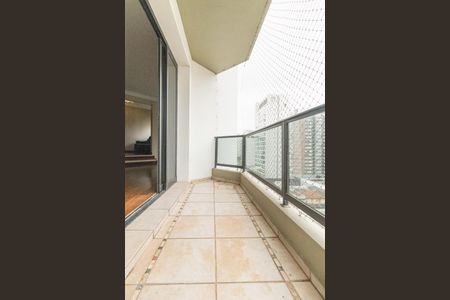Varanda de apartamento à venda com 3 quartos, 176m² em Indianópolis, São Paulo