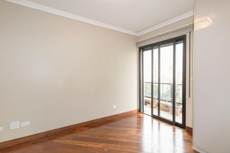 Apartamento à venda com 176m², 3 quartos e 2 vagasSuíte 1