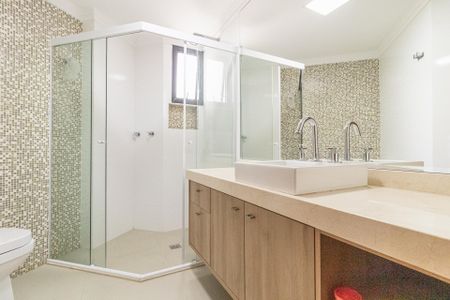 Apartamento à venda com 176m², 3 quartos e 2 vagasBanheiro Social