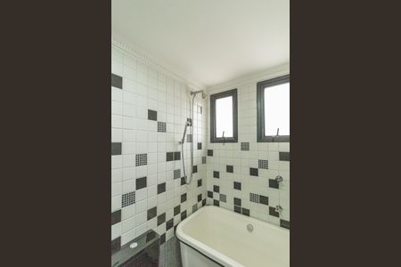 Apartamento à venda com 176m², 3 quartos e 2 vagasBanheiro da Suíte 2