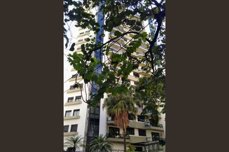 Apartamento à venda com 176m², 3 quartos e 2 vagasFachada