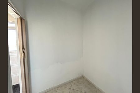 Apartamento à venda com 45m², 1 quarto e 1 vagaQuarto de Serviço