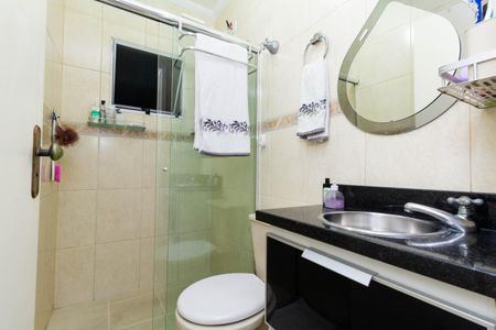 Casa de condomínio à venda com 130m², 3 quartos e 2 vagasBanheiro da Suíte