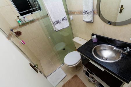 Casa de condomínio à venda com 130m², 3 quartos e 2 vagasBanheiro da Suíte