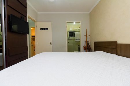 Casa de condomínio à venda com 130m², 3 quartos e 2 vagasSuíte 