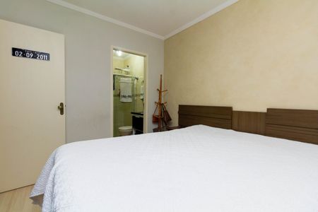 Casa de condomínio à venda com 130m², 3 quartos e 2 vagasSuíte 