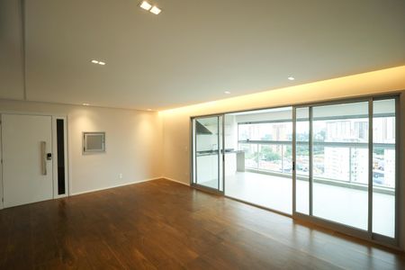 Sala de apartamento para alugar com 3 quartos, 121m² em Vila Sofia, São Paulo