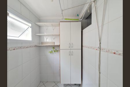 Apartamento à venda com 65m², 2 quartos e 1 vagaÁrea de Serviço