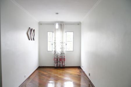 Apartamento à venda com 65m², 2 quartos e 1 vagaSala 