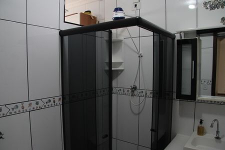 Apartamento à venda com 65m², 2 quartos e 1 vagaBanheiro Social