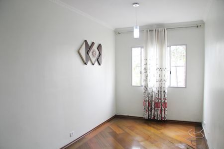 Apartamento à venda com 65m², 2 quartos e 1 vagaSala 