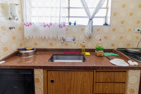 Casa à venda com 182m², 3 quartos e 2 vagasCozinha