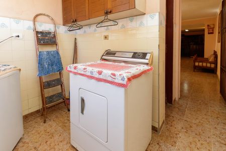 Casa à venda com 182m², 3 quartos e 2 vagasÁrea de Serviço